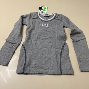 D&G Heather Gray Long Sleeve Top